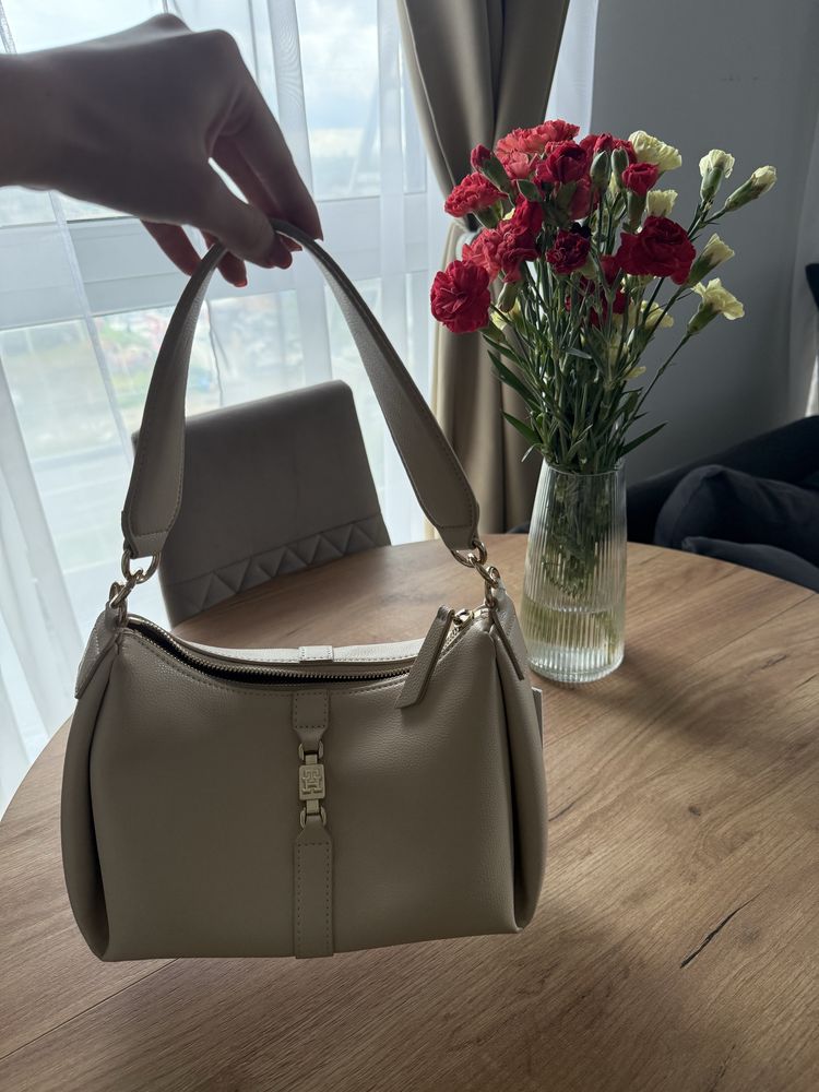Nowa Torebka Tommy Hilfiger beżowa