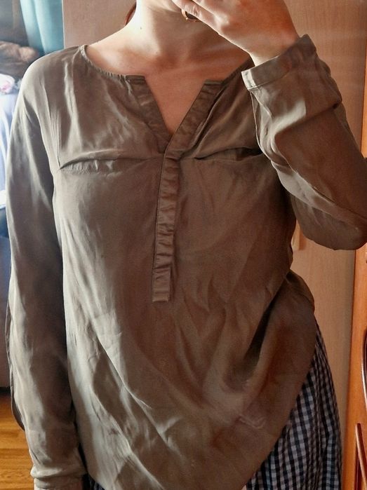 елегантна шовкова блуза Massimo Dutti