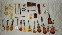 Instrumentos de música miniaturas