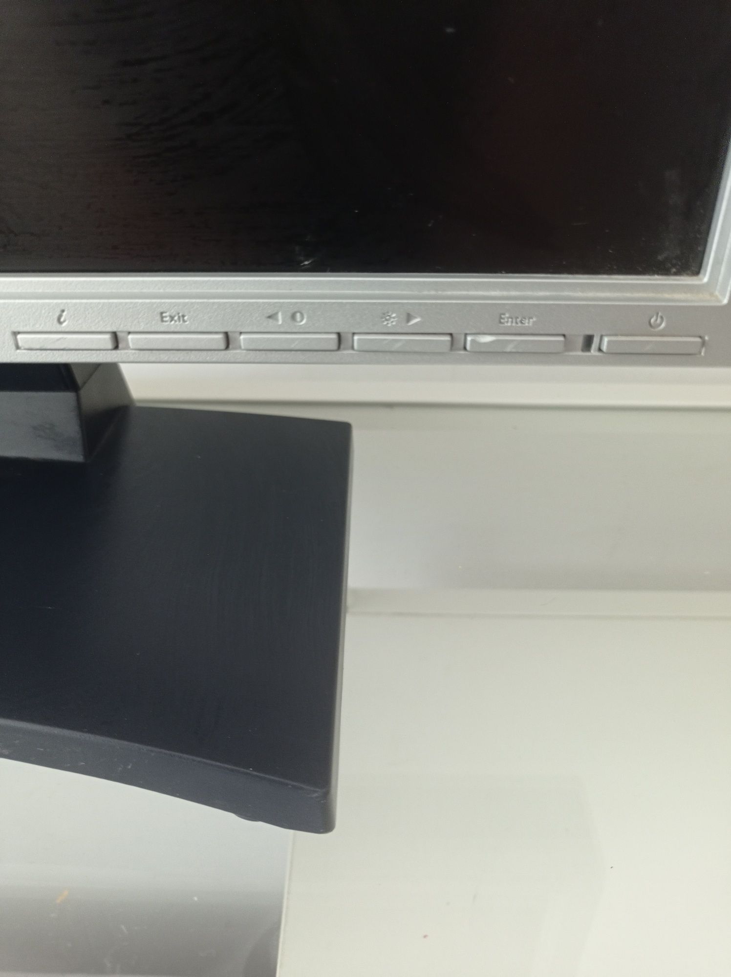 Monitor BenQ FP83GS