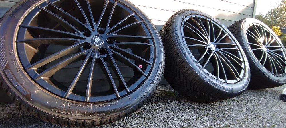 Koła 245/40/19 wielosezonowe 5*112*19