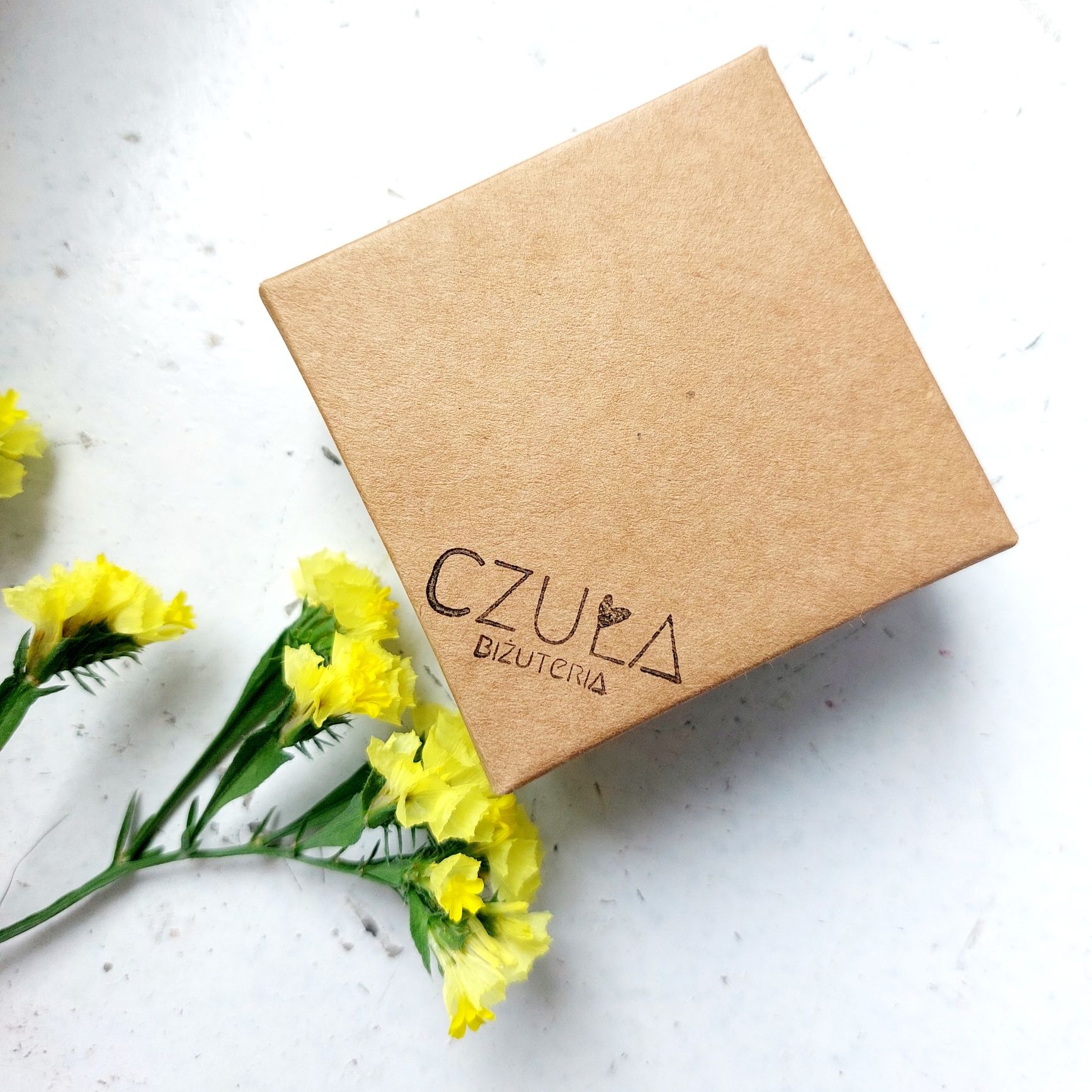 Duży okrągły pierścionek w kolorowe wzory handmade fajans Włocławek