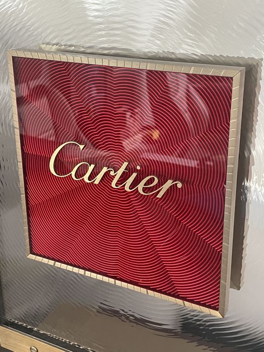 Cartier dekor ekspozycja dla kolekcjonera zegarków unikat