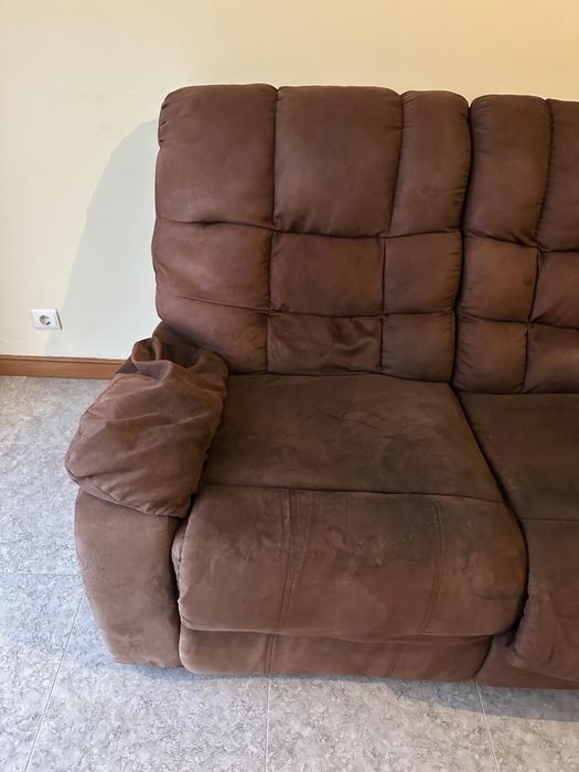 Sofá Reclinável - Castanho