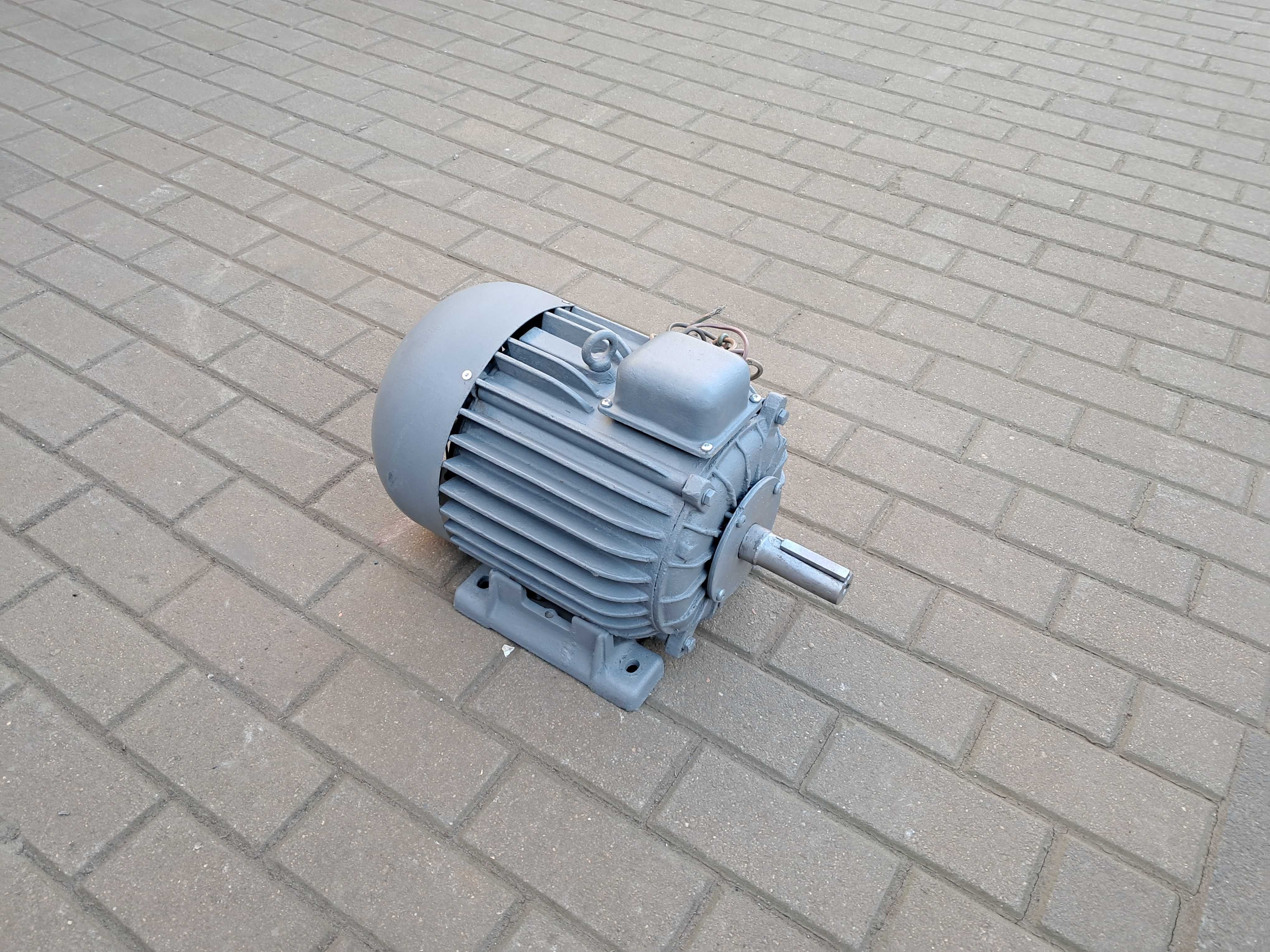 Silnik elektryczny 5.5 kw 1440 obrotów Polski  .Wysyłka