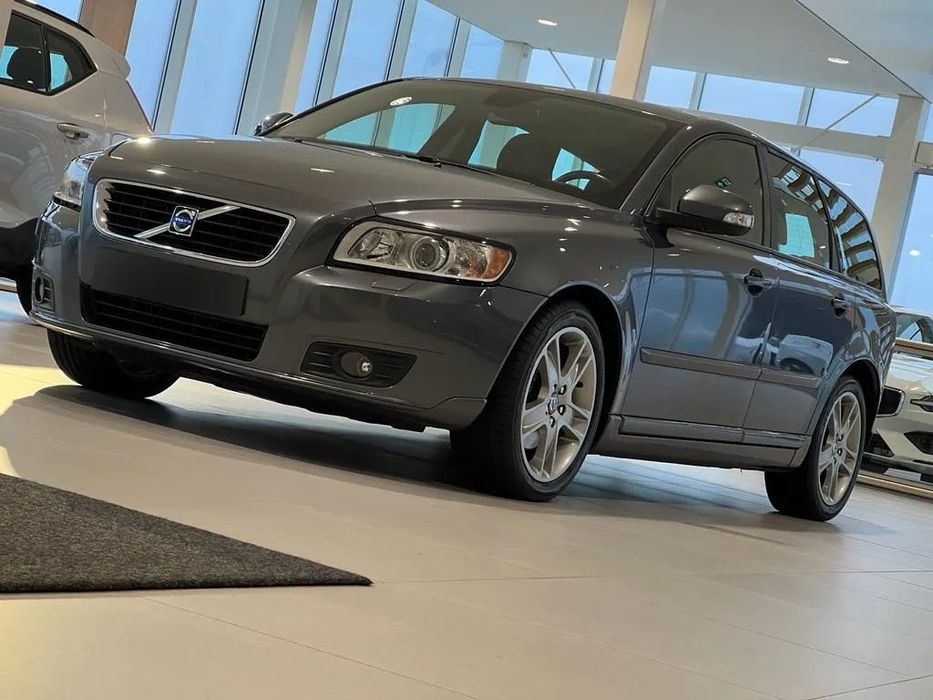 Volvo V50 Niski Przebieg Bezwypadkowy Oryginalny Lakier Gwarancja