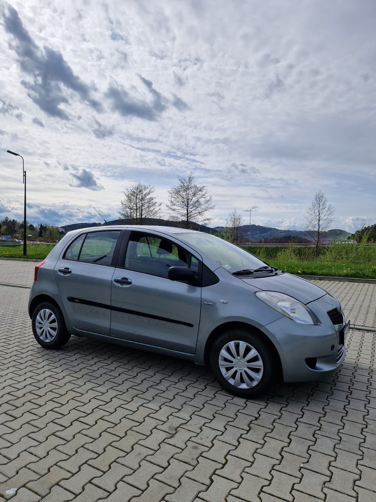 Toyota Yaris 2007r