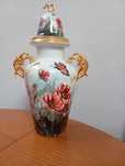 Peça de porcelana