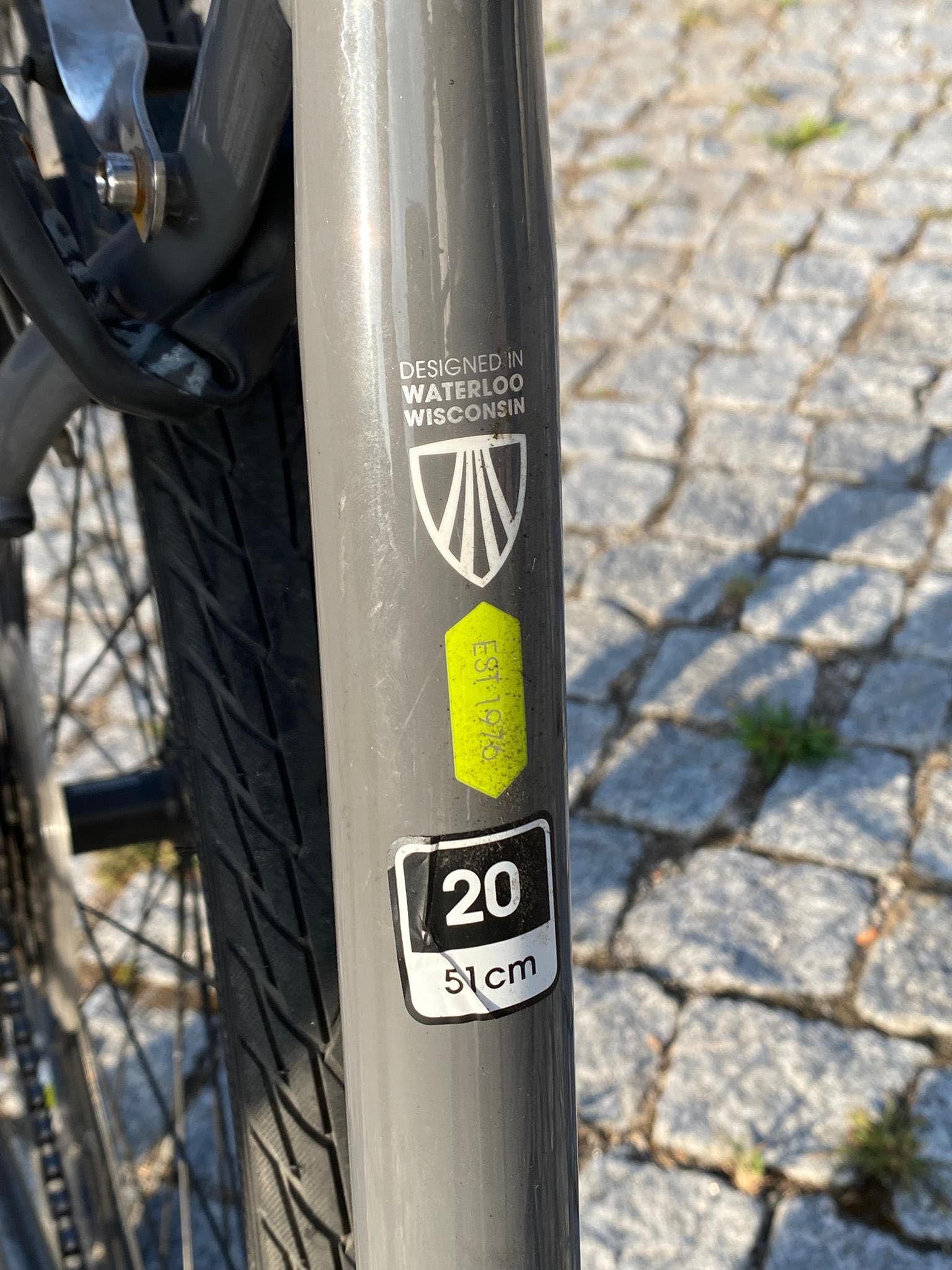 Trek 7.4 FX - tamanho L