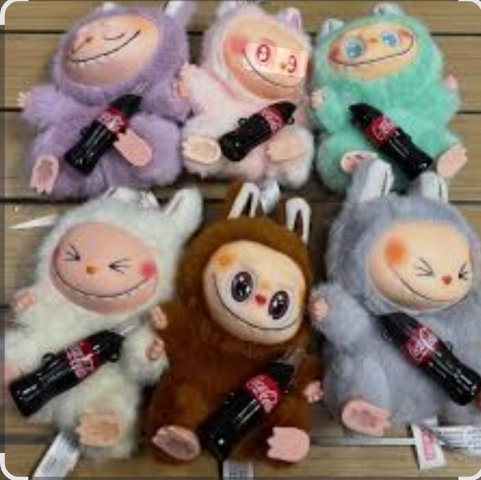 Іграшка Лабубу 1, 3 сезон, Лабубу с кока колой