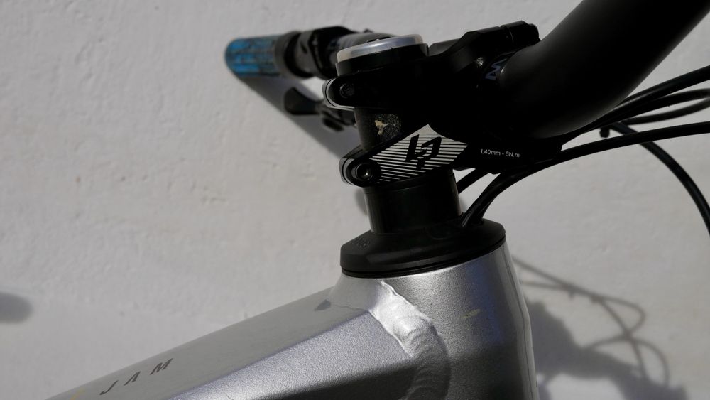 Focus Jam 6.9 2025 - M shimano XT Fox DT Chromag PNW Michelin