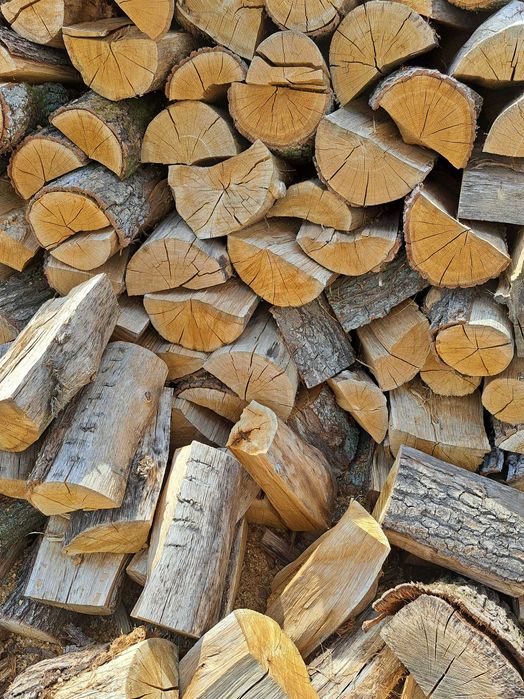 DREWNO/kominkowe ,opałowe