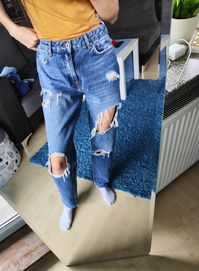 Spodnie jeansowe Bershka typu mom fit Boyfriend