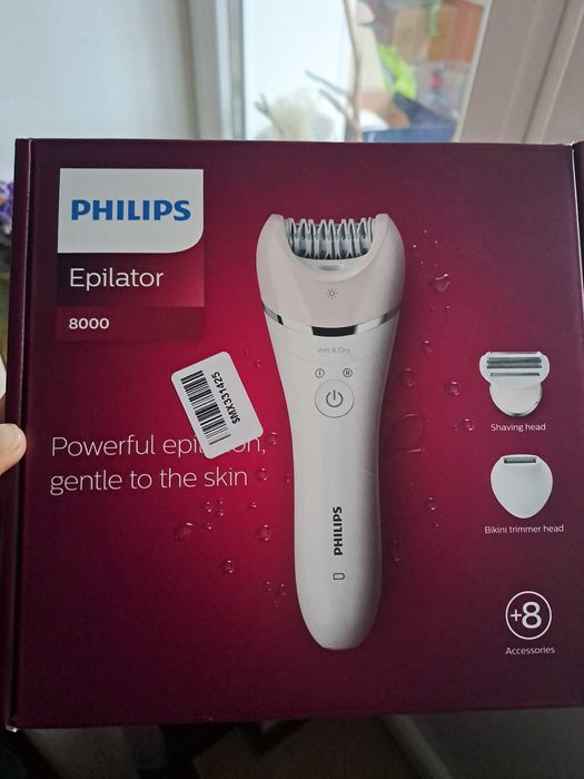 Епілятор Philips 8000 BRE721