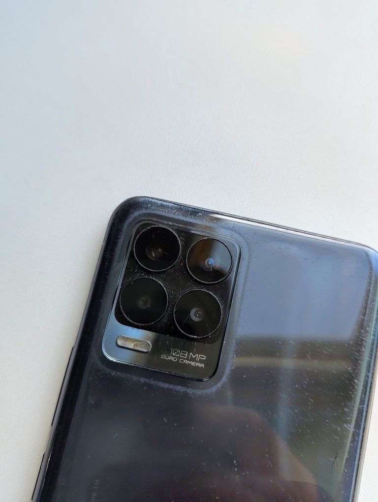 Telefon Realme 8 Pro