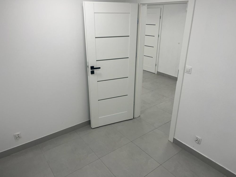Lokal uslugowy biurowy w Centrum Sierakowic