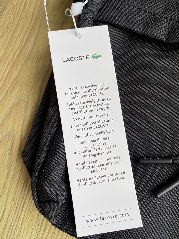 Mala Lacoste preta