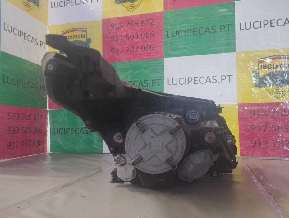 Otica Esquerda TOYOTA AVENSIS | 119280