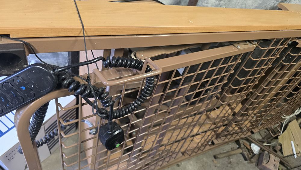 Łóżko rehabilitacyjne, dla osoby leżącej sterowanie elektryczne