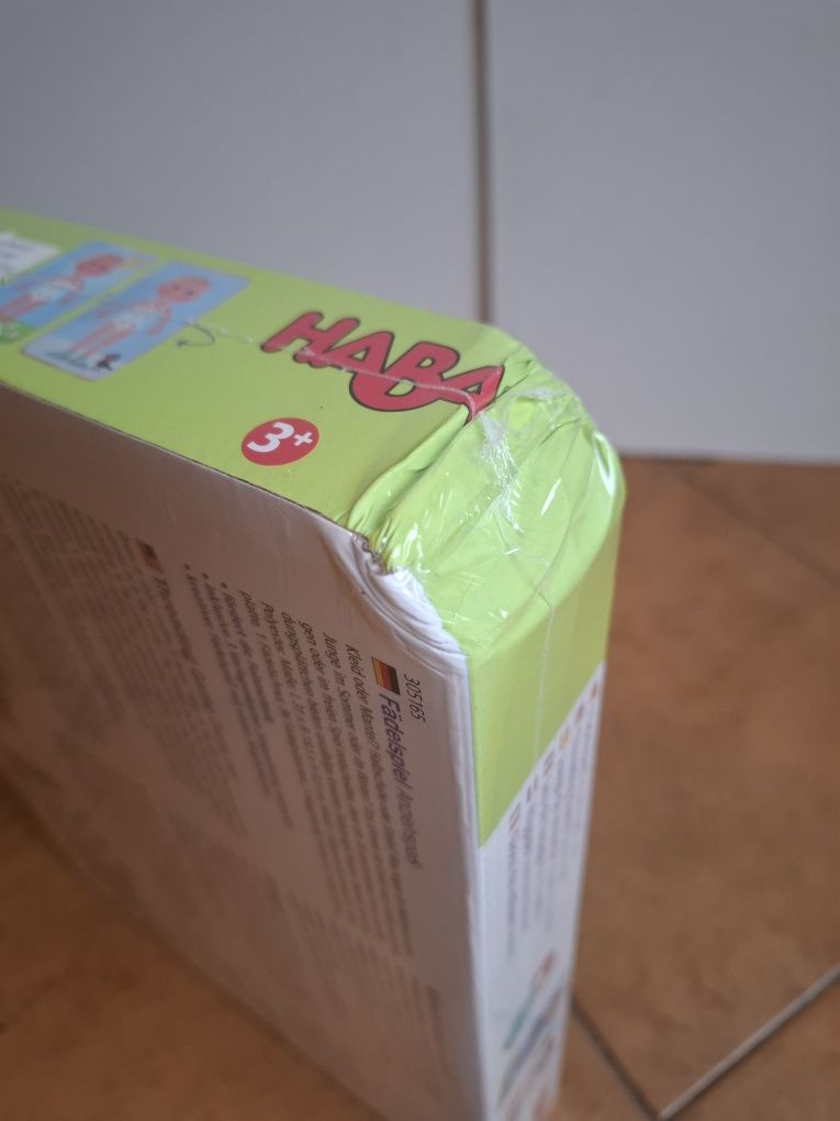 Sznurowanka/przewlekanka "Ubierz mnie" Haba wiek 3+