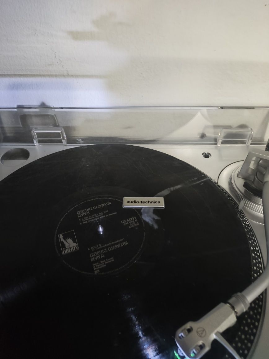 Gira discos Audio Technica AT-PL120XUSB
