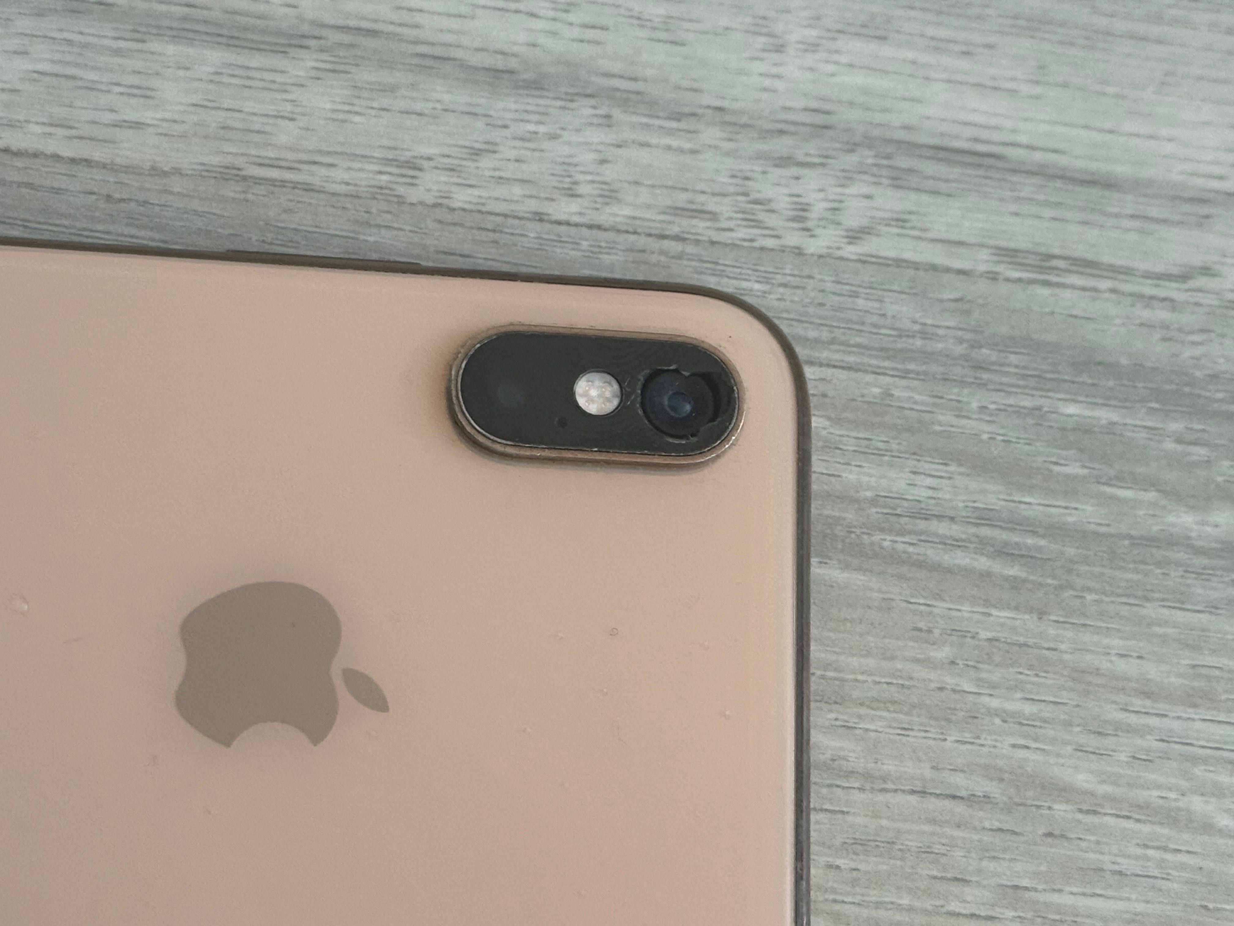 Iphone XS gold 64 GB wersja EU stan bdb