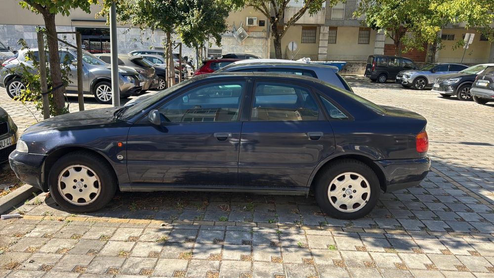 Audi A4 apenas um dono