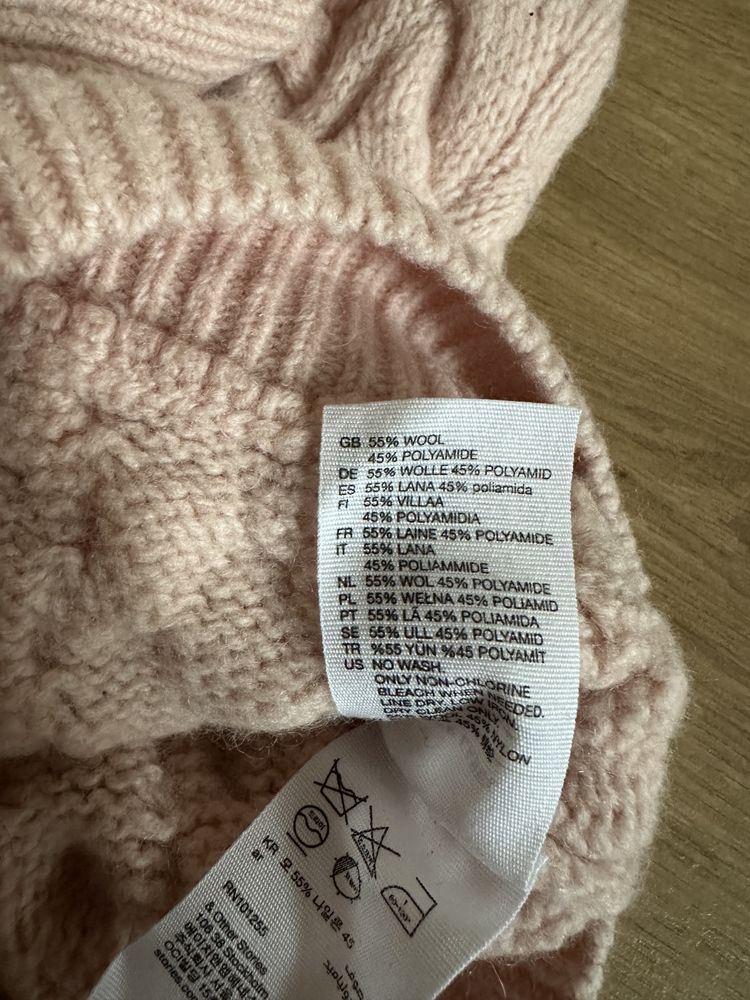 Off shoulder z wełną sweter z odkrytymi ramionami