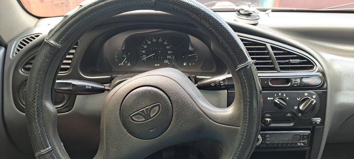Продам дейво сенс 1.3 2004 г.в.