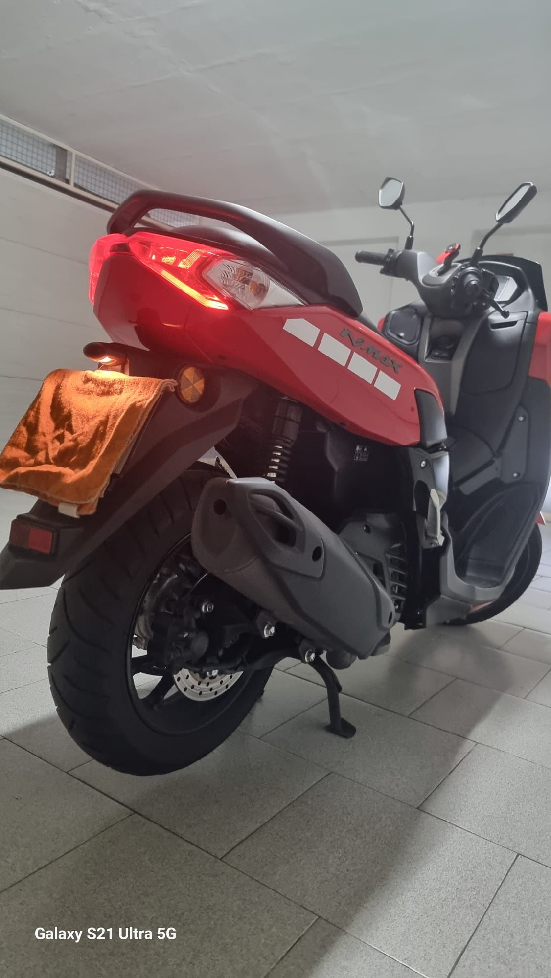 Yamaha Nmax 125 impecável