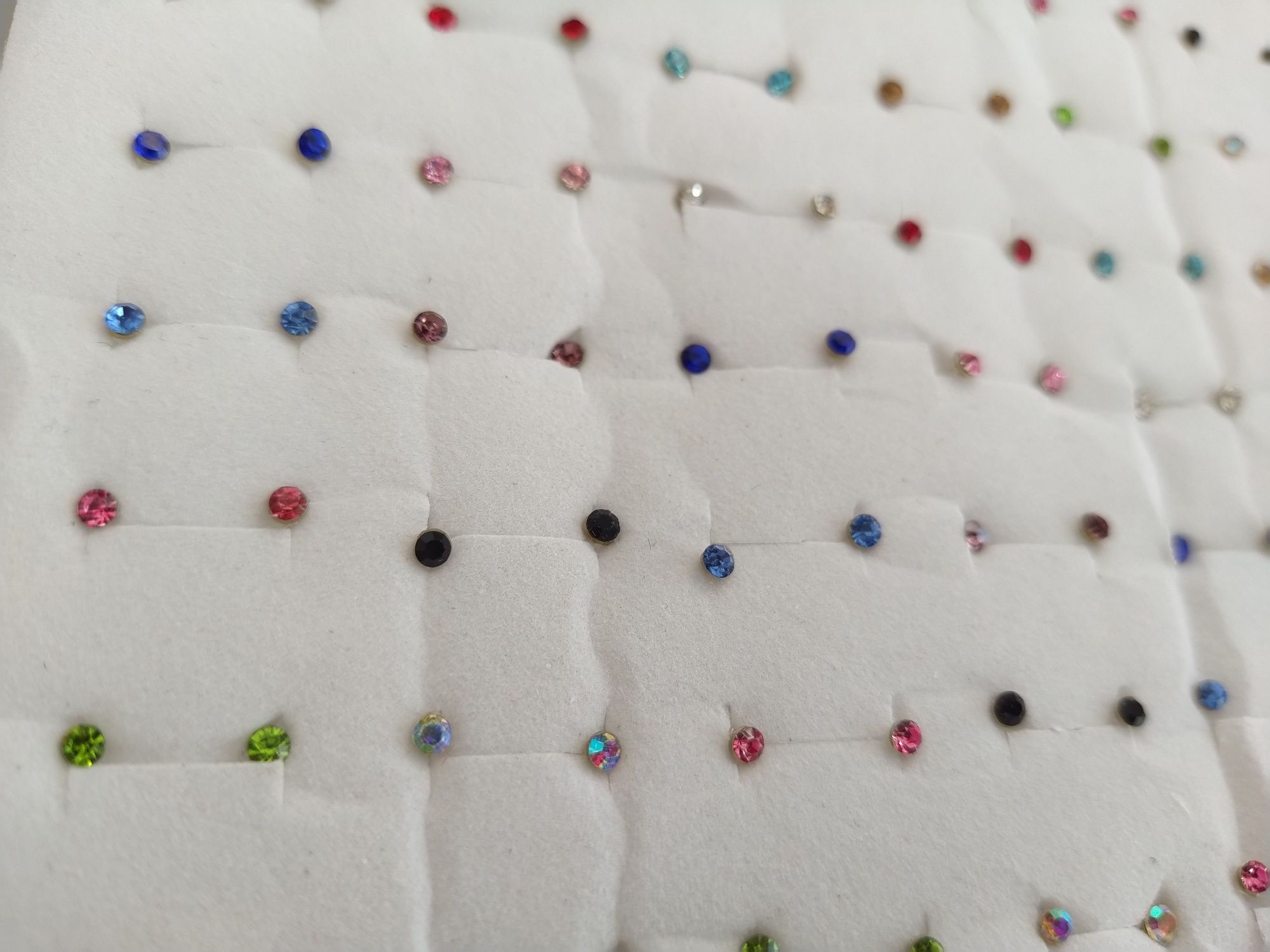 Conjunto de 100 pares de brincos - Novos!
