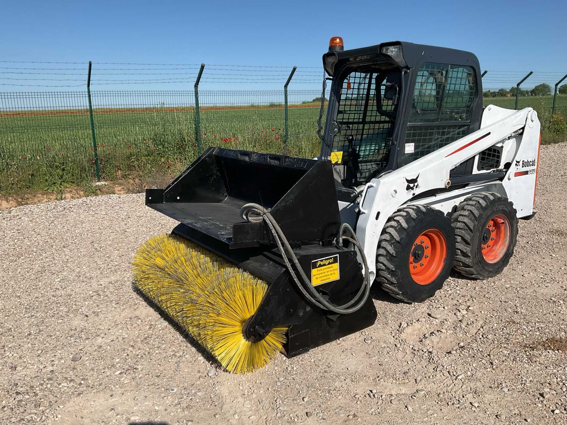Bobcat S450 Mini Pá Carregadora