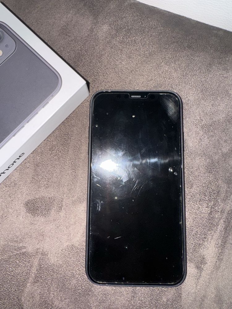 Iphone 11 , 128gb