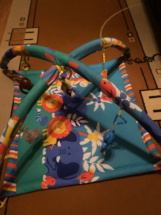 Килимок розвиваючий