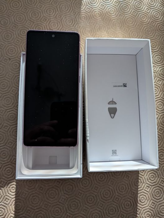 Samsung S20 FE - Usado em excelente estado