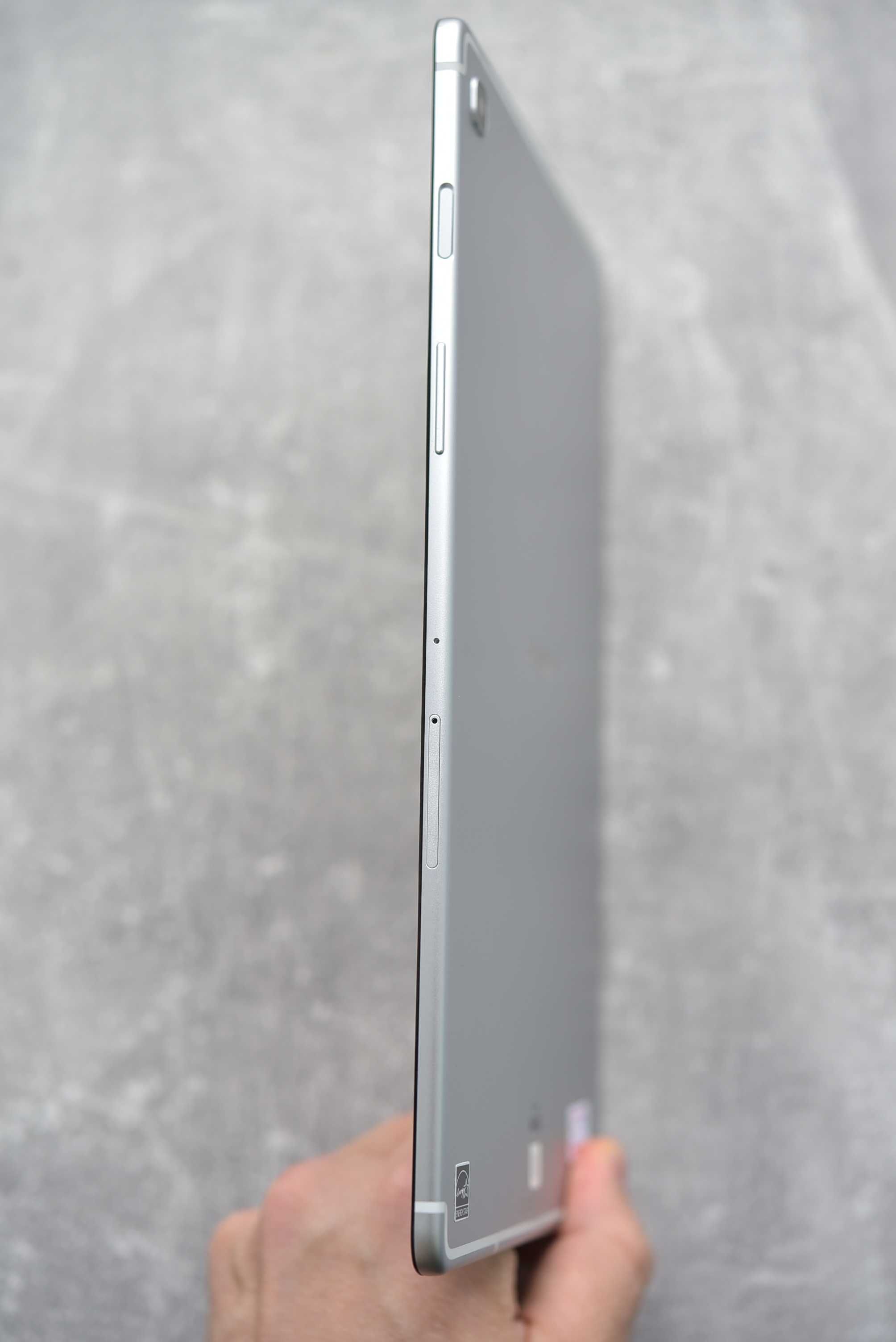 Samsung S5e 4/64 android 9 суперамолед 10.5" планшет