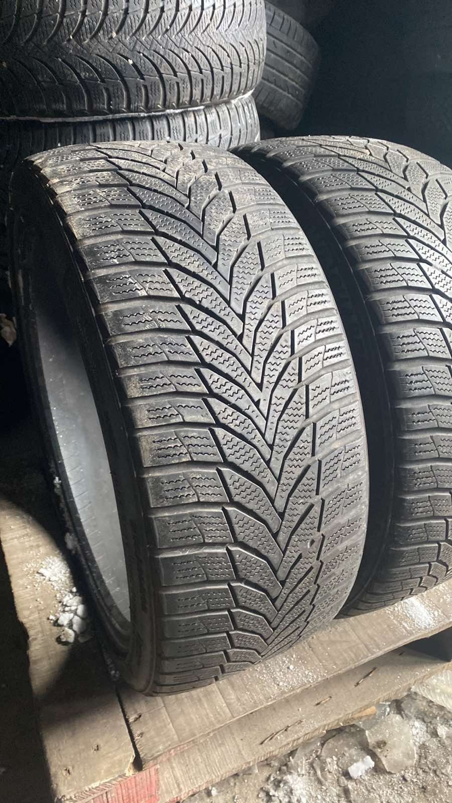 215.40.18 Nexen 2шт БУ зима шини резина з Европи БВ склад Харків 40 R1