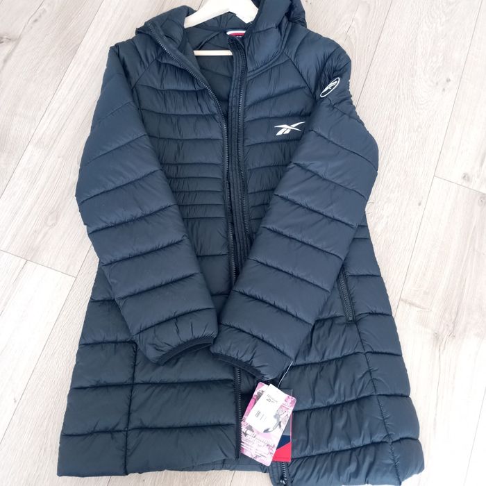 Куртка Reebok жіноча розмір 46 М нова