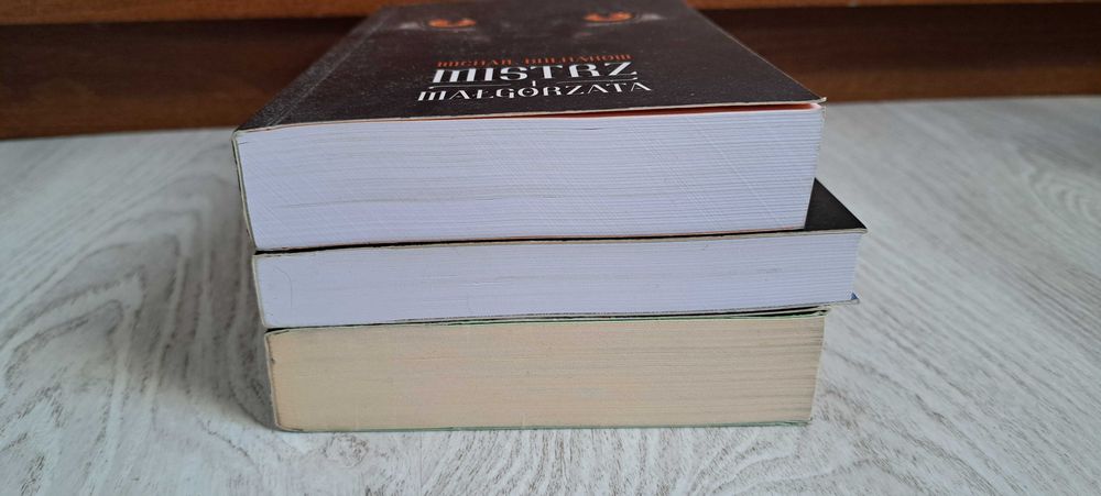 Nabokov Lolita Bułhakow Mistrz i Małgorzata Moggach Tulipanowa gorączk