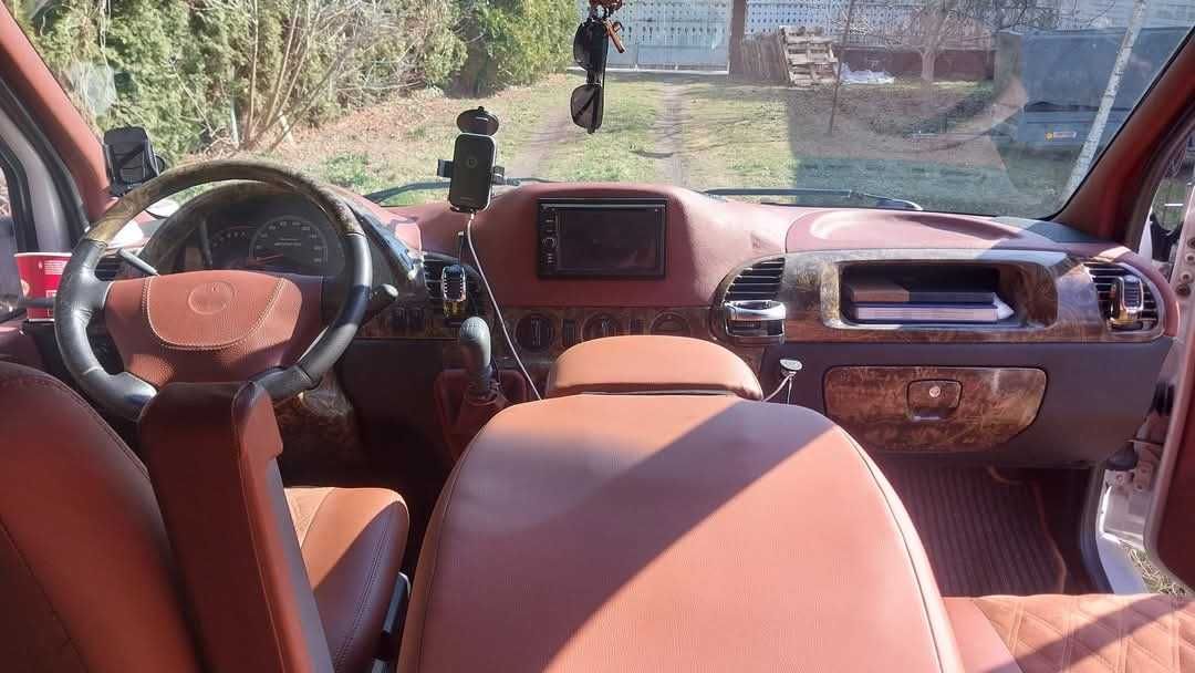 Продам спрінтер 2.7