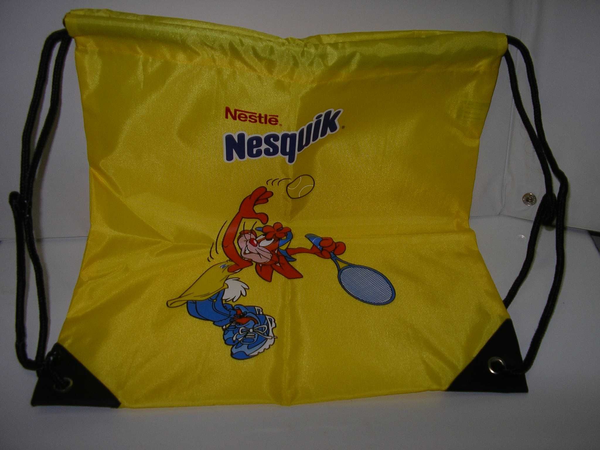 Nesquik - Saco, T-Shirt, porta-chaves, fita