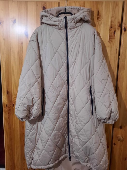 Стьобане пальто куртка пуховик Zara