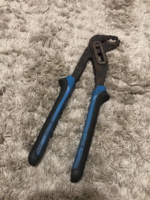 Кліщі переставні з накладним шарніром