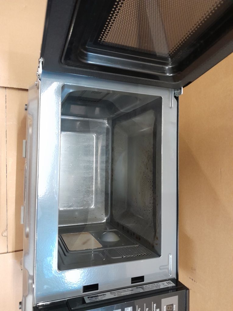Мікрохвильова піч PANASONIC NN-ST25HBZPE