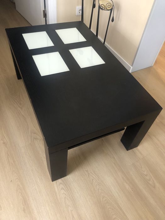 Mesa de centro preta