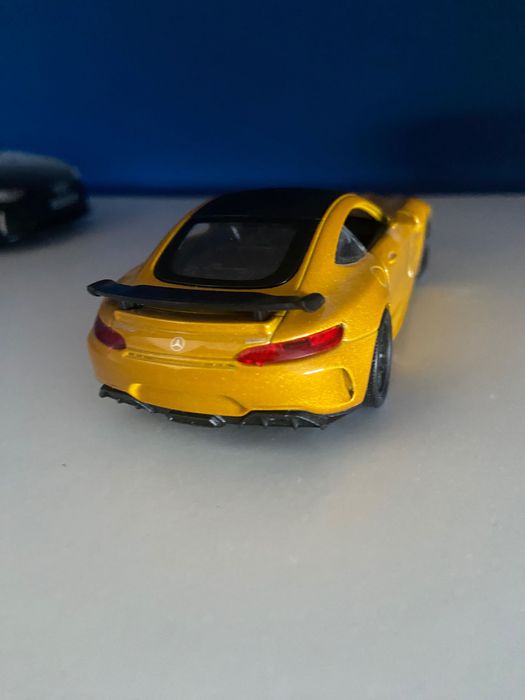 Carro colecionador ou brinquedo