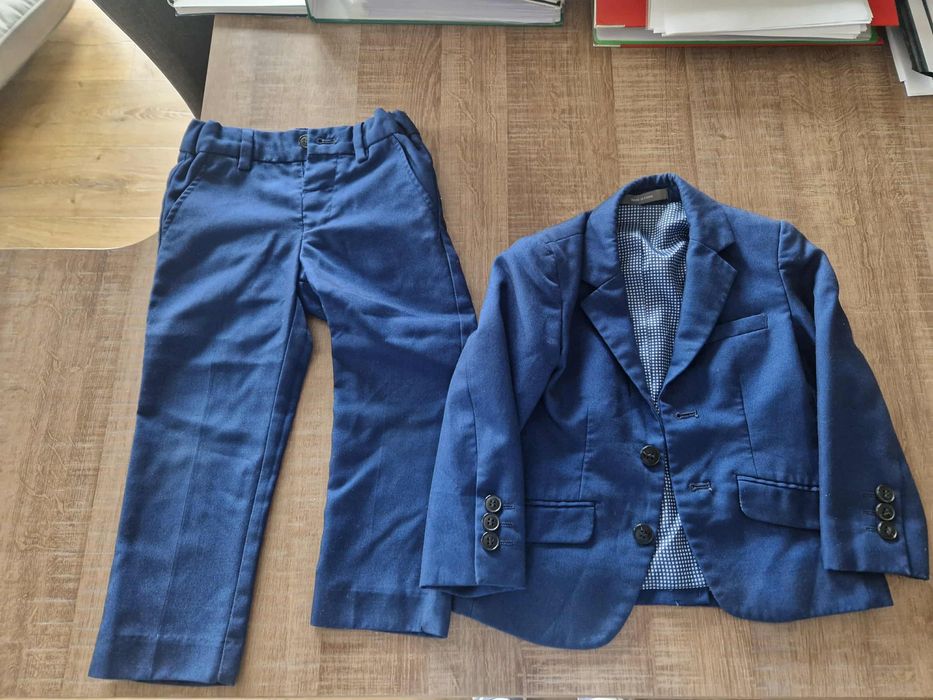 Garniturek rozmiar 98 primark
