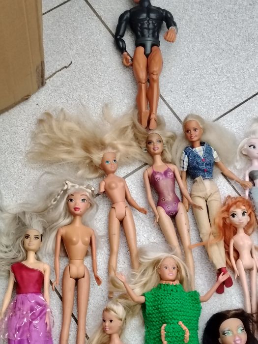 Lote de bonecas de coleção