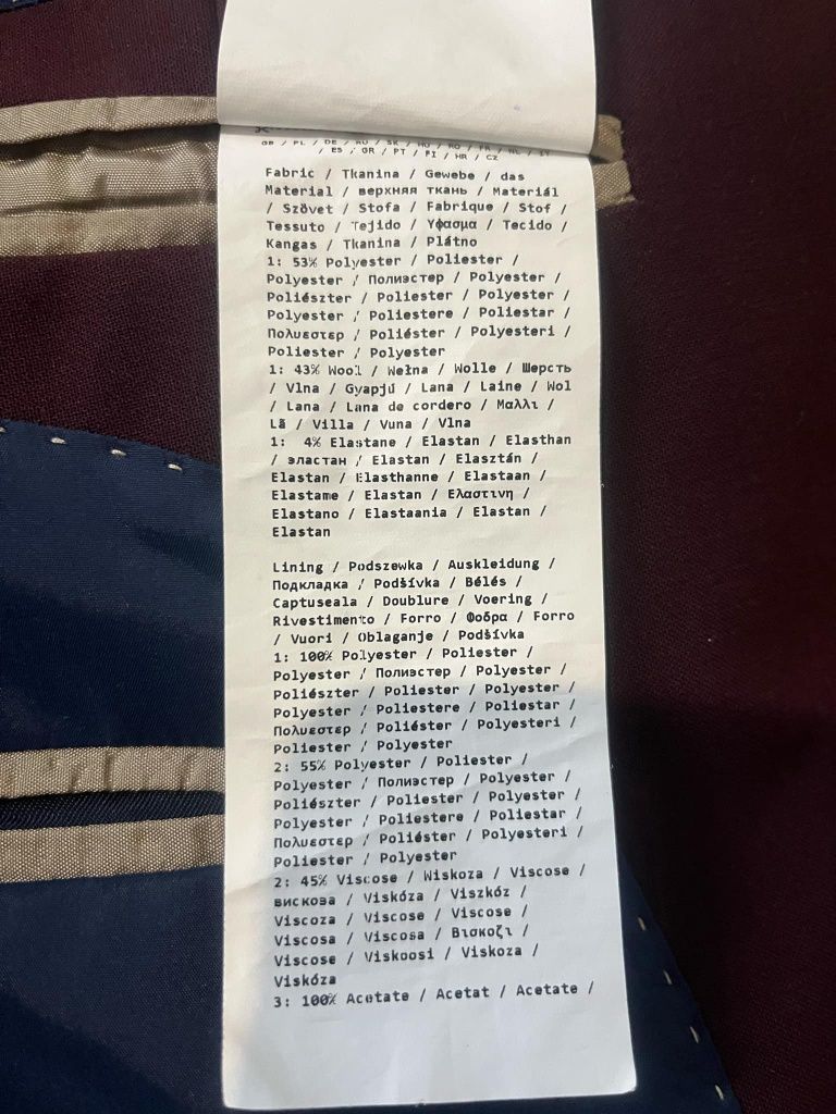 Garnitur męski. Lavard. Rozmiar 52.
