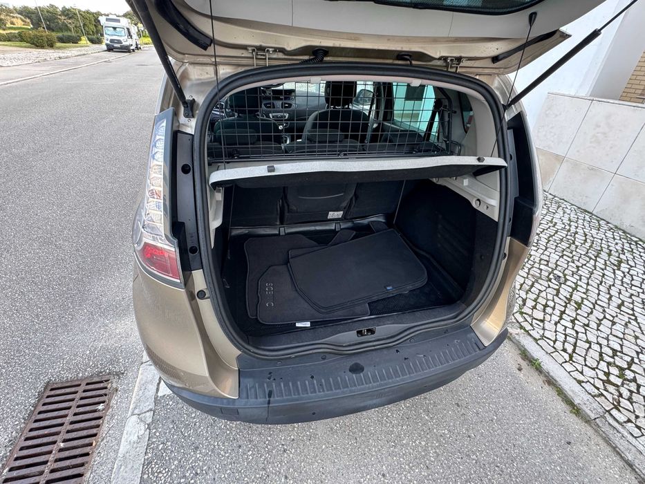 Renault Scénic 110CV Limited de 2015 C/174 Mil km